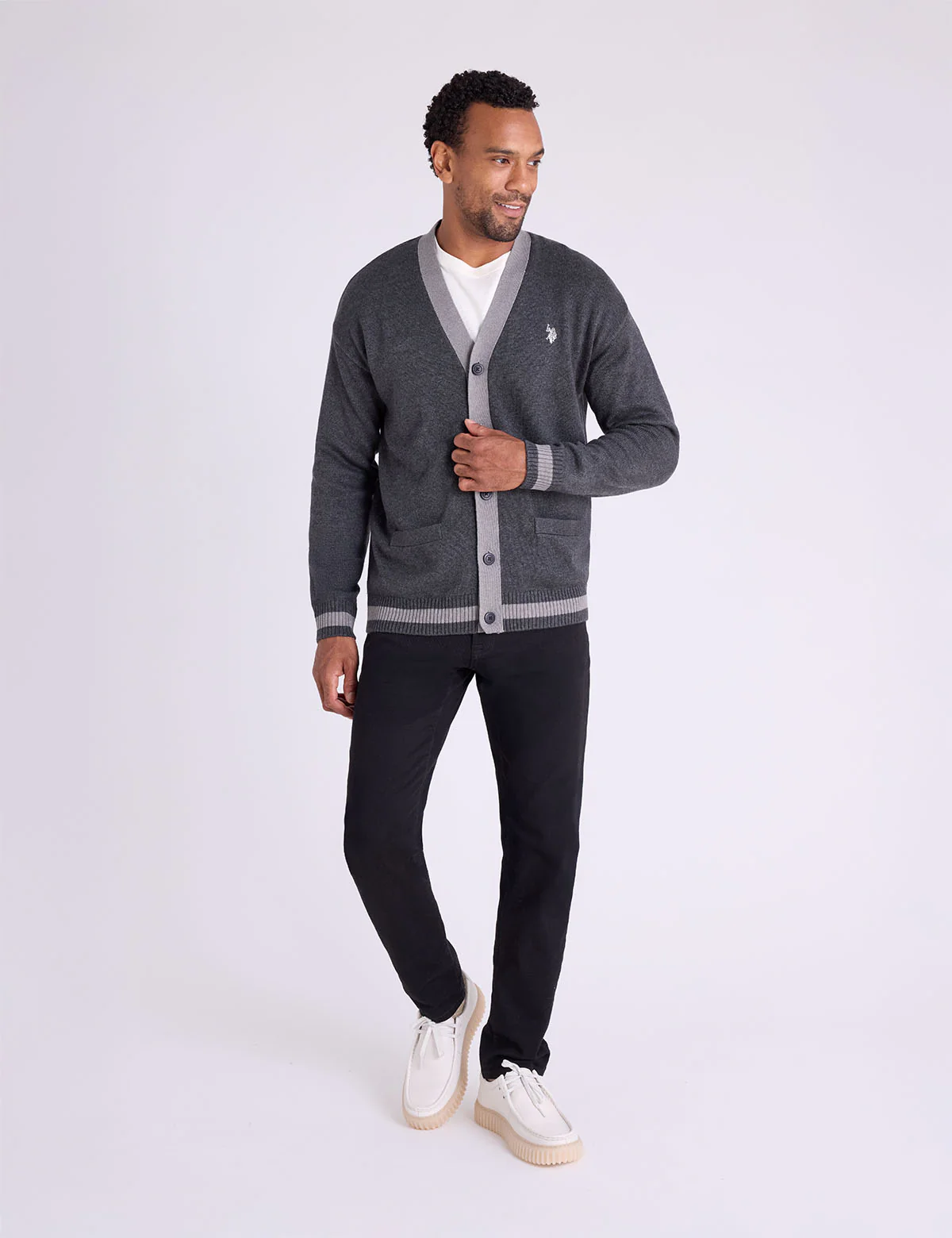 V-NECK RELAXED FIT CARDIGAN - Image 3