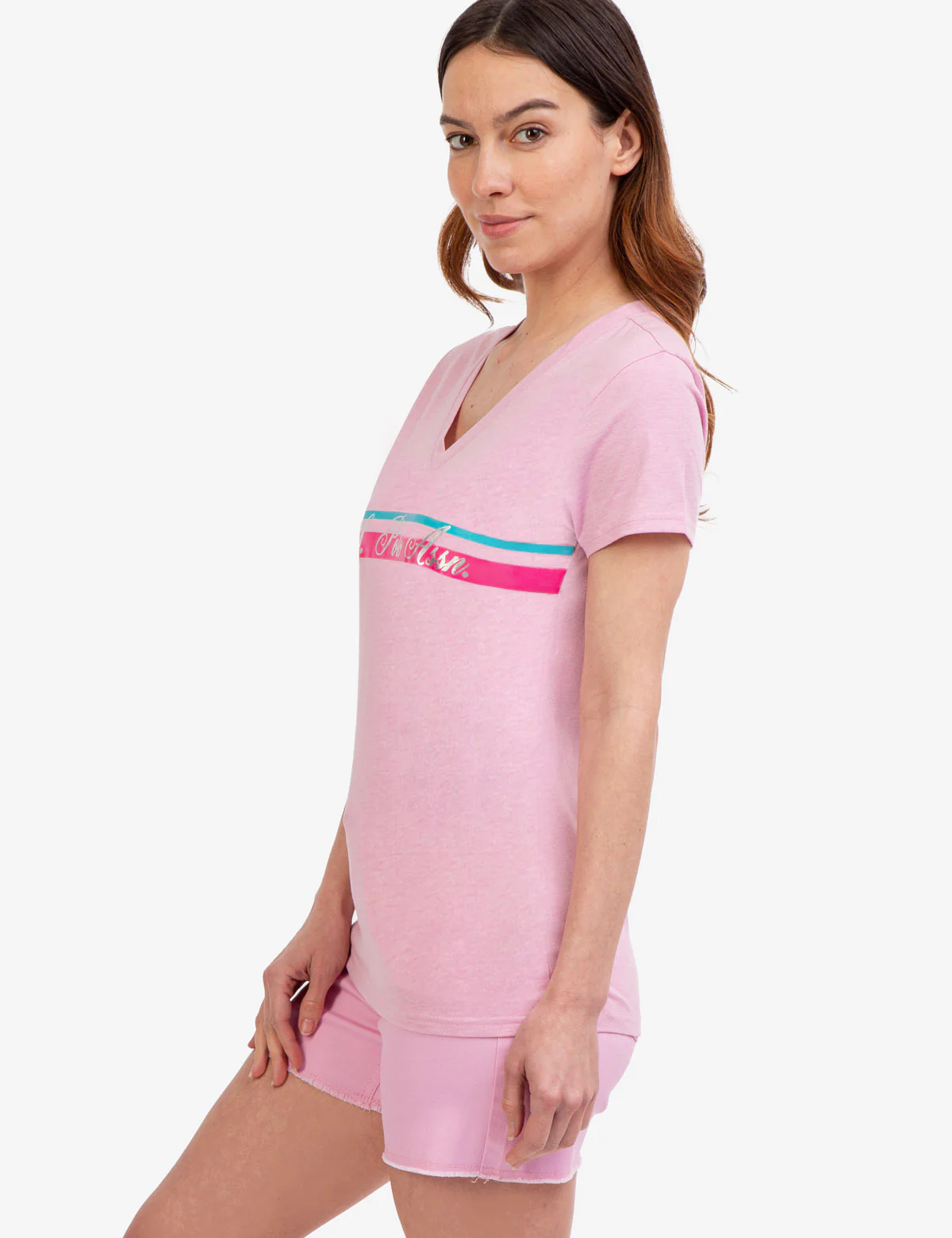 V-NECK STRIPE FOIL GRAPHIC T-SHIRT - Image 3