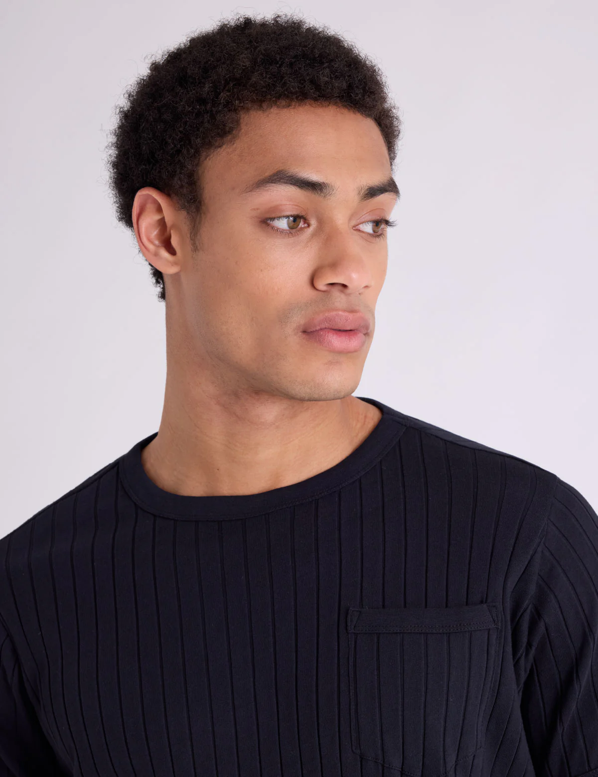 WHITE LABEL RIB CREW T-SHIRT WITH POCKET - Image 2
