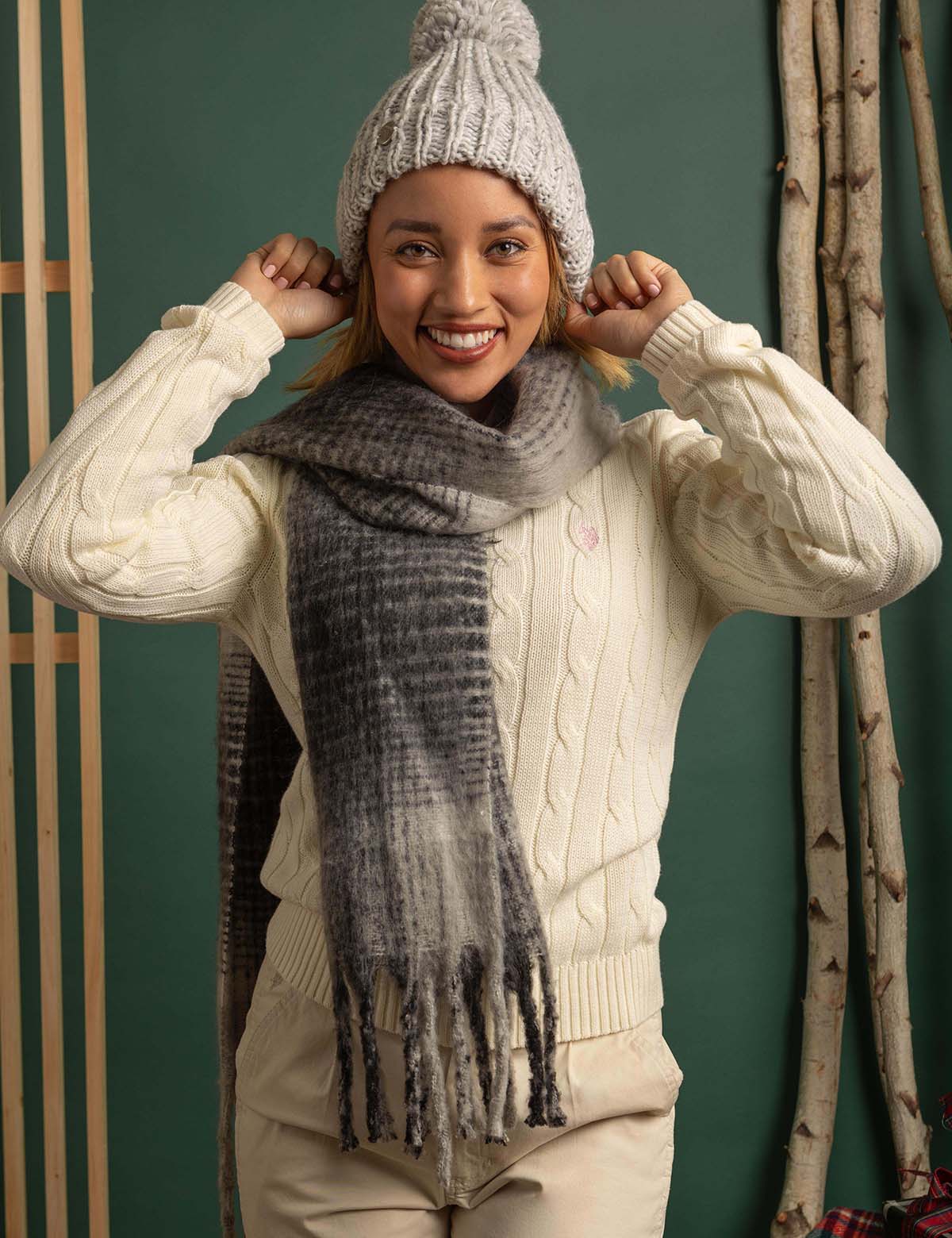 WOMENS POM POM BEANIE AND PLAID SCARF SET